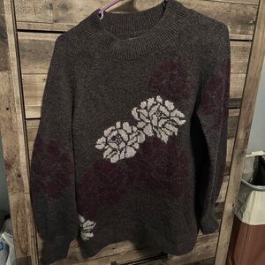 LOFT Dark Gray Floral Sweater, size medium